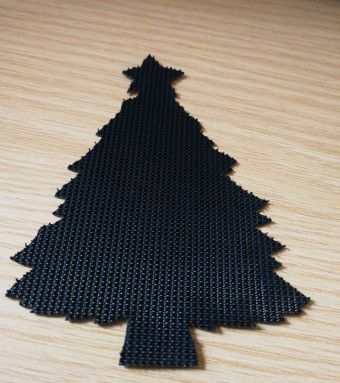 3-Pack IR Reflective Merry Christmas Xmas Tree Patch, Embroidery Sew-on Appliques Decorate Patches for Clothing Accessory Backpack 3.94 x 2.95 Inch - Image 4