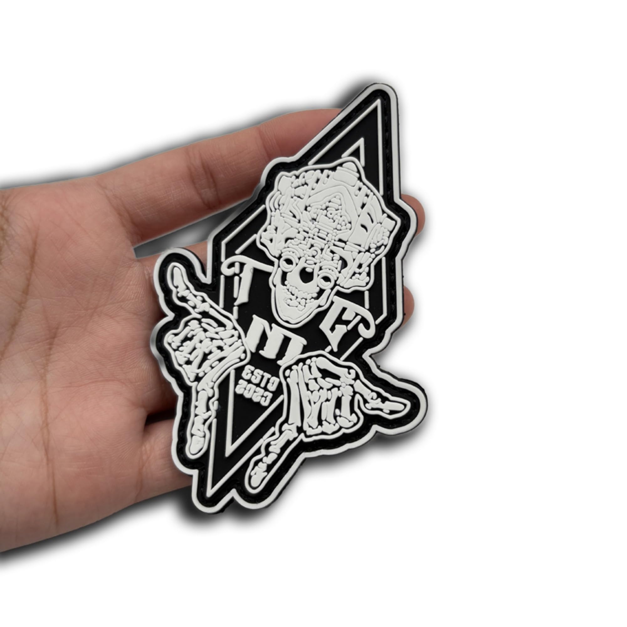 Frontline Observation Team Outfits PVC Patches, Glow in Dark, Tactical Night Vision Goggles Skull Game Badges, Finger Morale Armbands Badges, 2.76 x 3.94 Inch - Image 7
