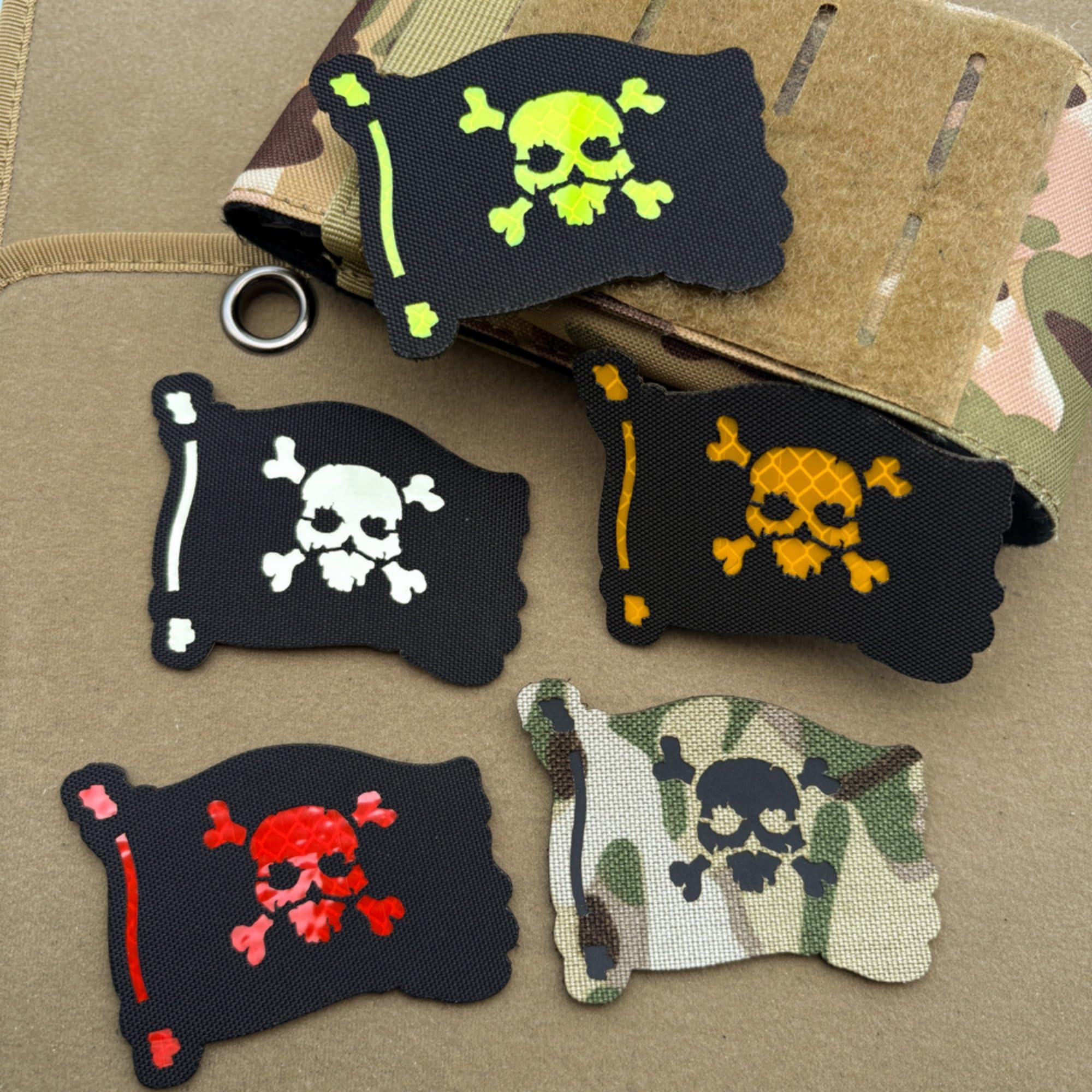 Pirate Skull Flag Tactical Morale Appliques Luminous Patches, Hook and Loop Backing, Glow in Dark Laser Cut Patch Badges, 3.15 x 2.36 inch - Image 4